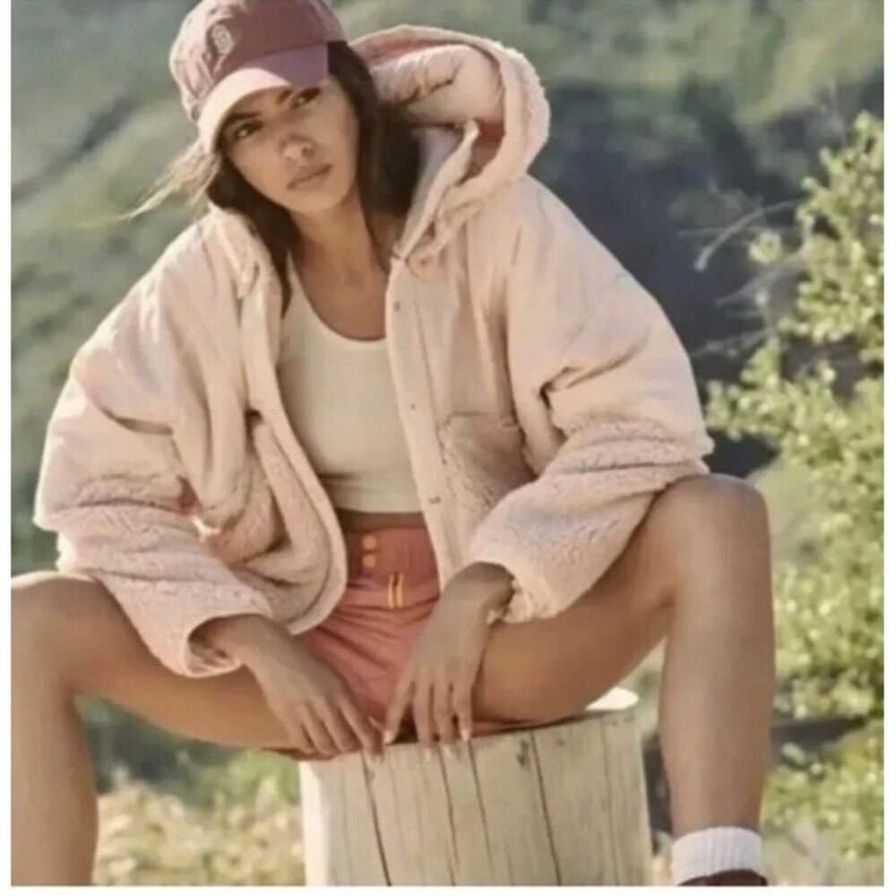 FREE PEOPLE Movement Adventure Awaits Cozy Fleece Jacket In Peach XS Oversized